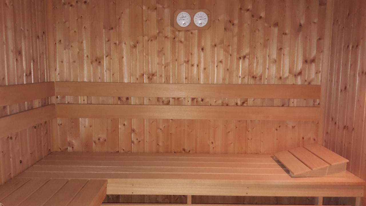 데브레첸 Pero Panzio B&B 외부 사진