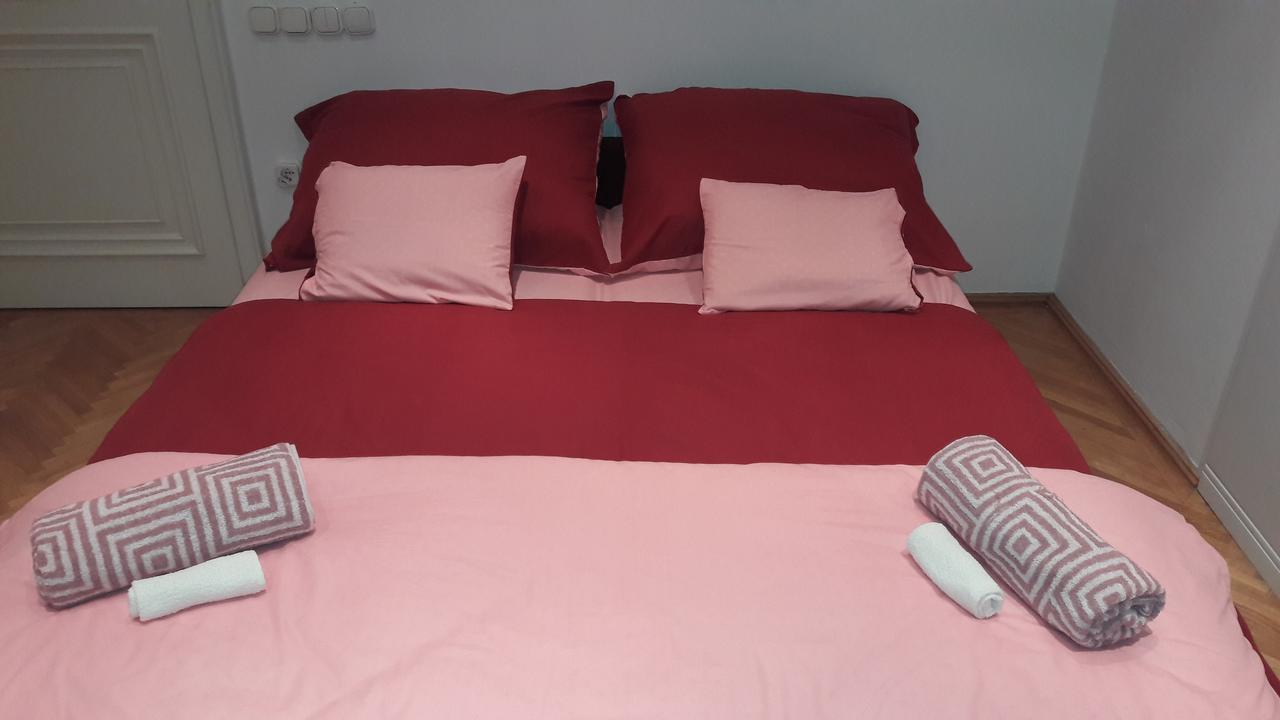 데브레첸 Pero Panzio B&B 외부 사진